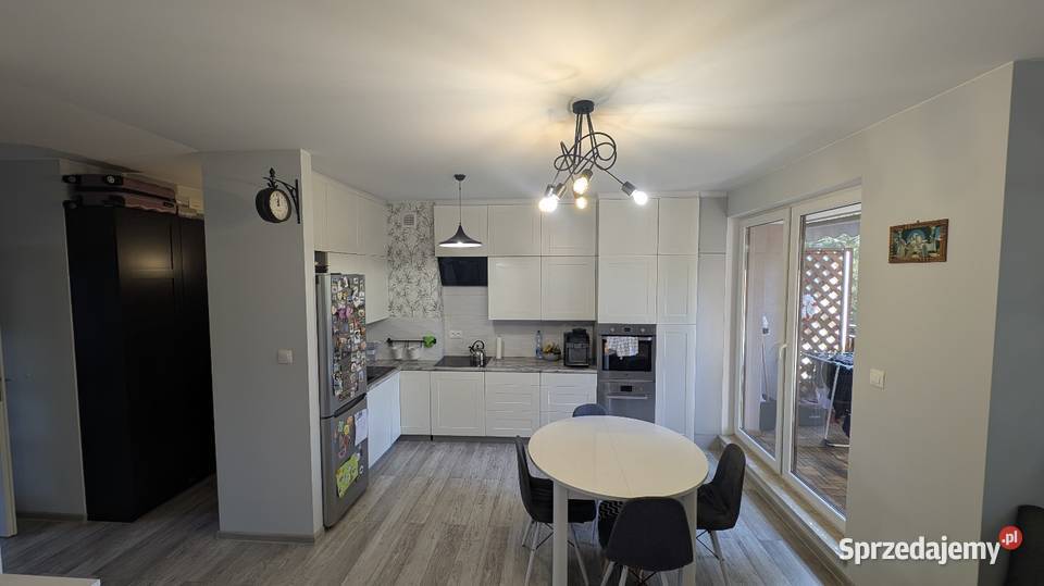 Dwustronne dwupokojowe mieszkanie 4236 m2 w mazowieckie Pruszków