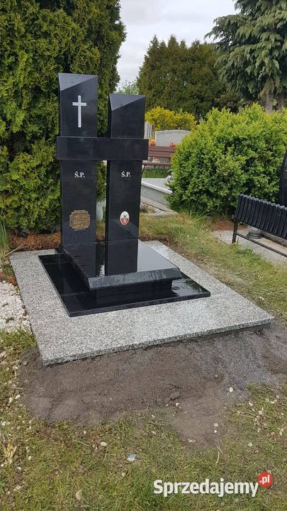 Nagrobek urnowy szwed dwóch osób z posadzką 2018 Świdnica sprzedam