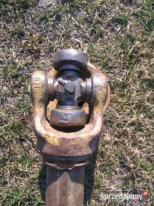 Wałek przekaznika mocy ze sprzęgłem długi WOM Krasnystaw