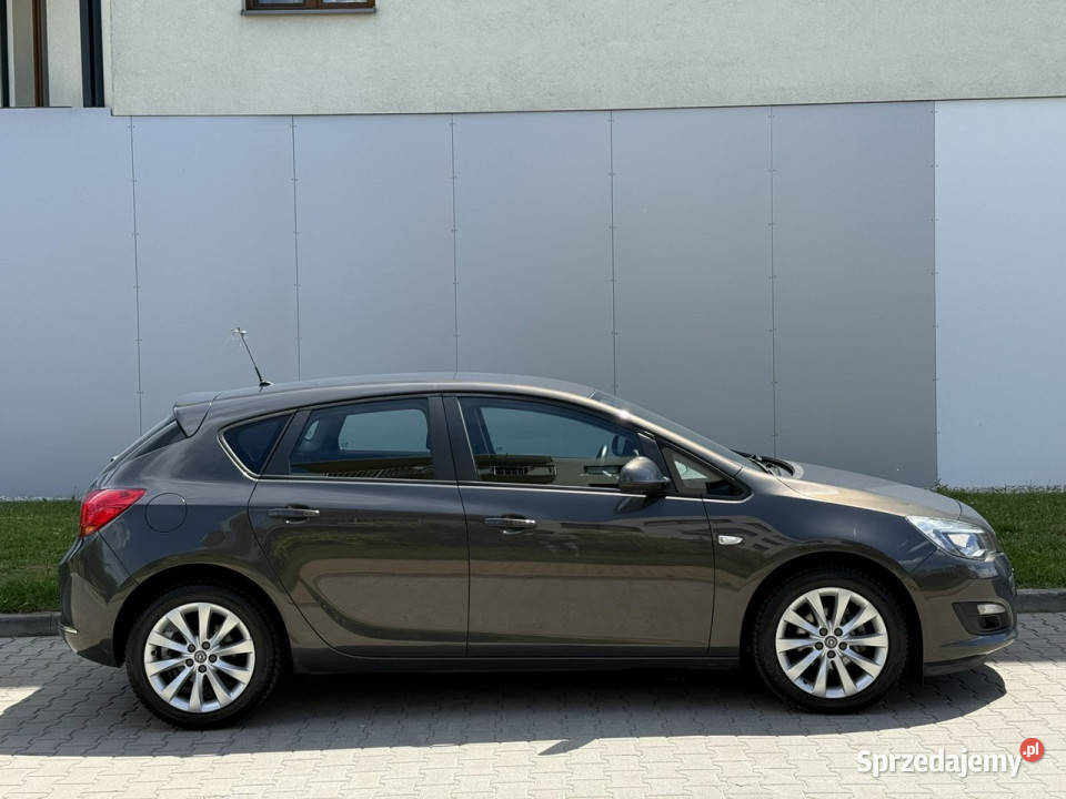 Opel Astra 14 Turbo J 20092019 tempomat Tarnowskie Góry sprzedam
