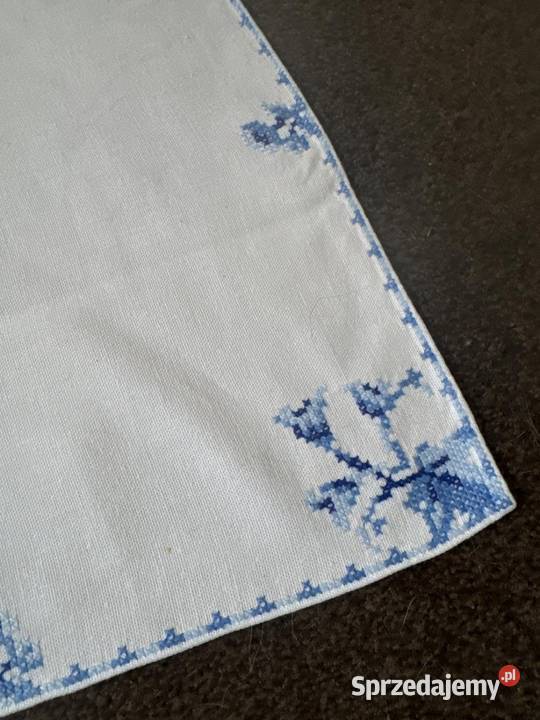 obrus ręcznie haftowany rękodzieło biały Obrusy Zabrze