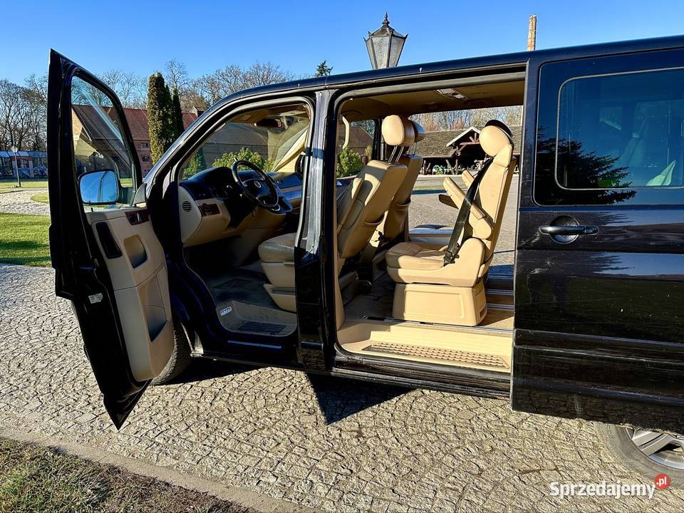 VW Multivan T5 Highline 1 właściciel kupiony w elektrochrom. lusterka boczne wielkopolskie Kalisz sprzedam