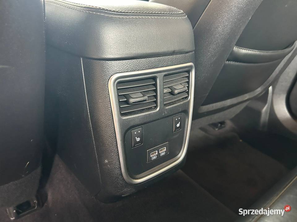 Chrysler 300c 36 v6 2017r Ostrołęka