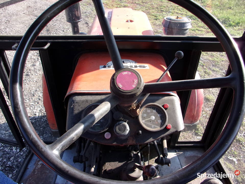 Ciągnik rolniczy URSUS C330M z zamontowanym Opoczno sprzedam