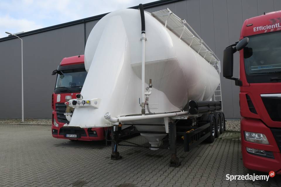 Naczepa silos KAESSBOHRER SSL 35 łódzkie sprzedam