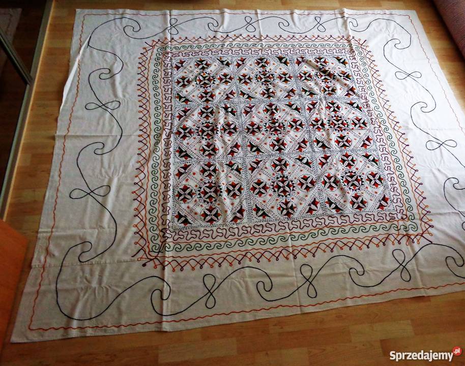 Obrusnarzuta MAROCO marokańska haftowana