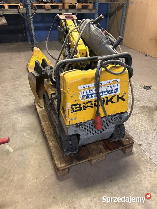 Robot wyburzeniowy Brokk40 2000 1350 godzin Bydgoszcz