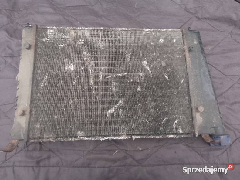 Chłodnica Golf mk1 Rok produkcji 1979 Milejewo
