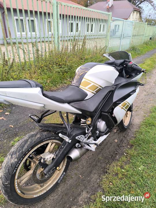 Yamaha YZFR125 12550 kat AM 43 przebiegu Komnino