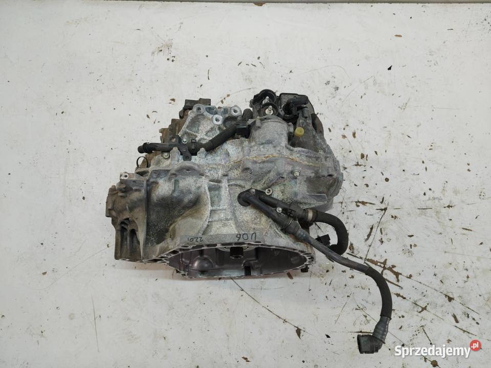 BMW U06 200i 15TB Skrzynia biegów automatyczna osobowe sprzedam