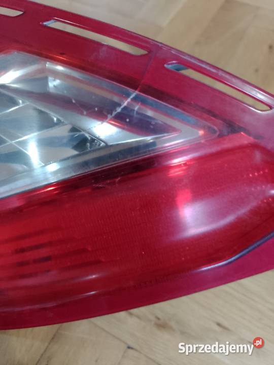 Lampy Mercedes C W 204
