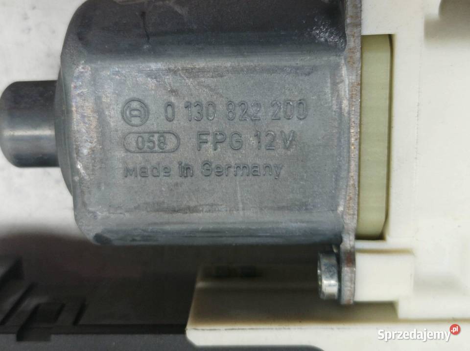 SILNICZEK SZYBY PRZÓD LEWY PRAWY KPL 1137328125