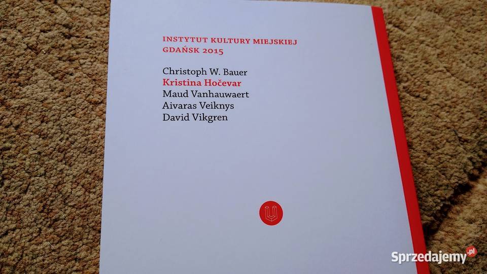 Obłoki i cięcia zebrane Kristina Hoevar pomorskie Gdańsk