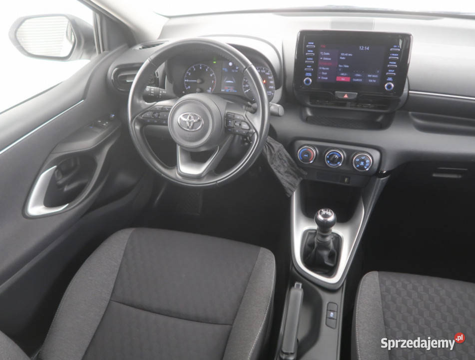 Toyota Yaris 15 VVTi 92KM