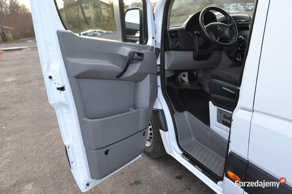 MercedesBenz Sprinter 316 CDI Stan perfekcyjny światła przeciwmgłowe Ropa