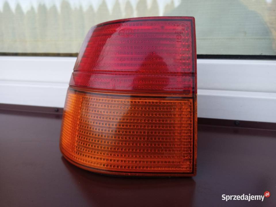 Seat Toledo I 1 lampa tył tylna lewa narożna w Oświetlenie Sieradz