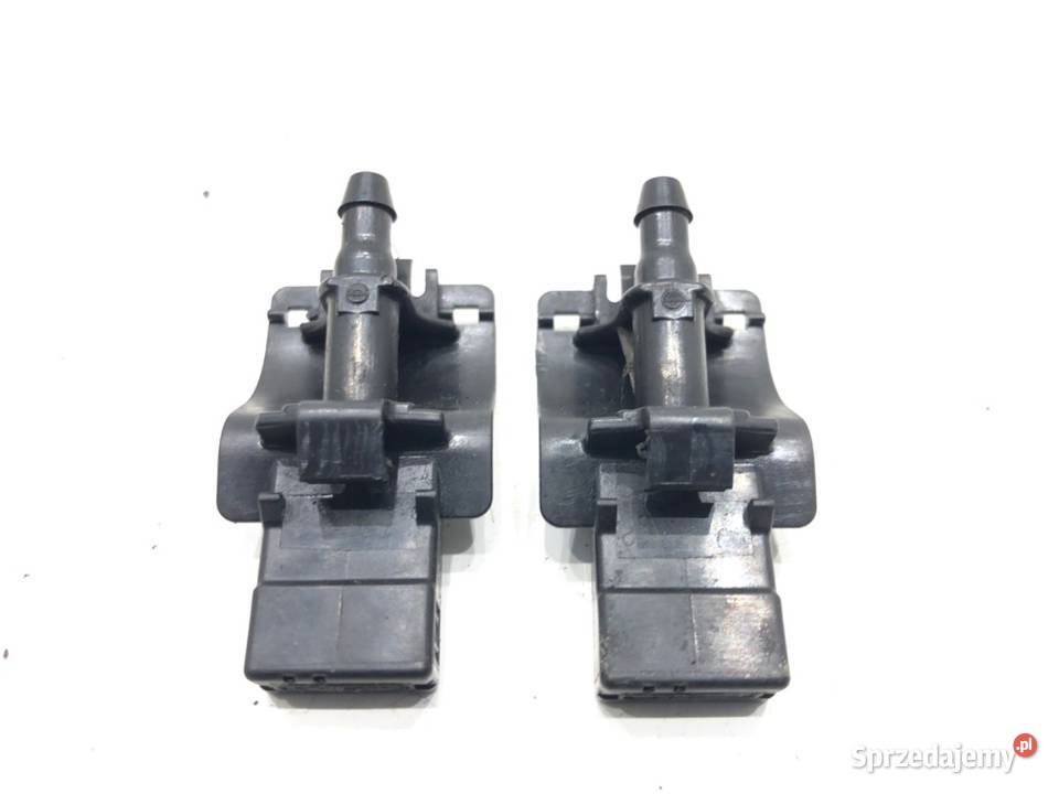 DYSZE SPRYSKIWACZY SZYB KOMPLET TOYOTA COROLLA osobowe