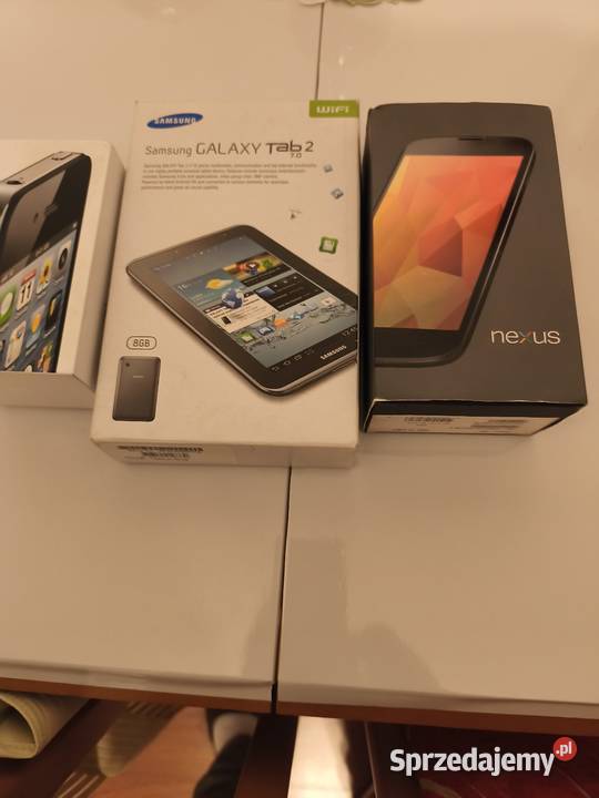 Pudełka telefonów Świdnica