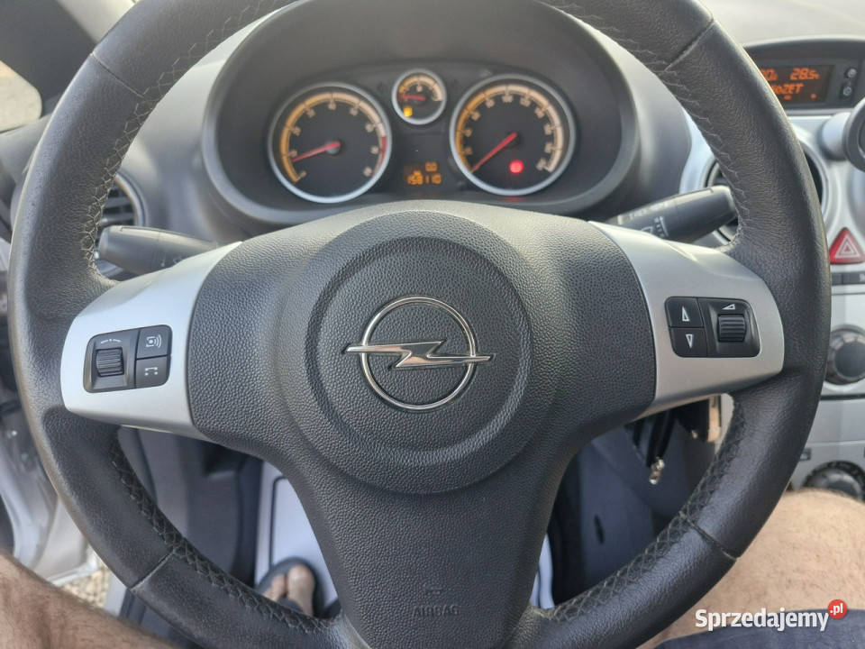 Opel Corsa 12 158 Satelite ładna z Niemiec manualna Rymanów