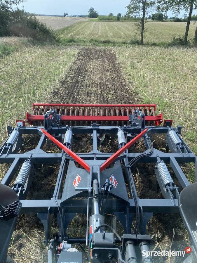 Bezorkowiecgruber 3m Kuhn ExpomWAŁ DASZKOWY