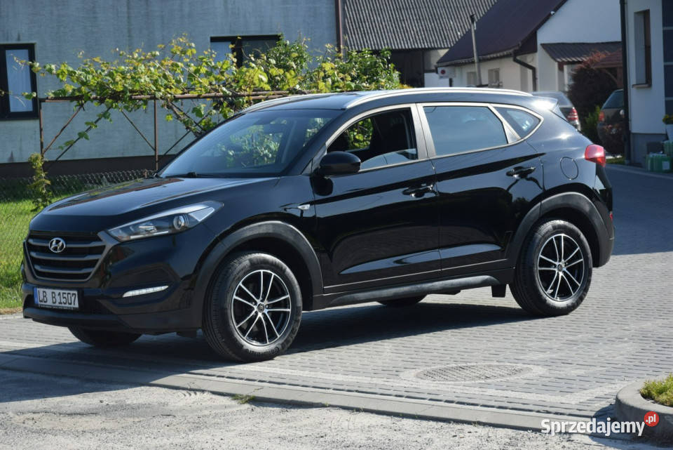 Hyundai Tucson 16B Navi Kamera 2018r 2 KPL sprzedam