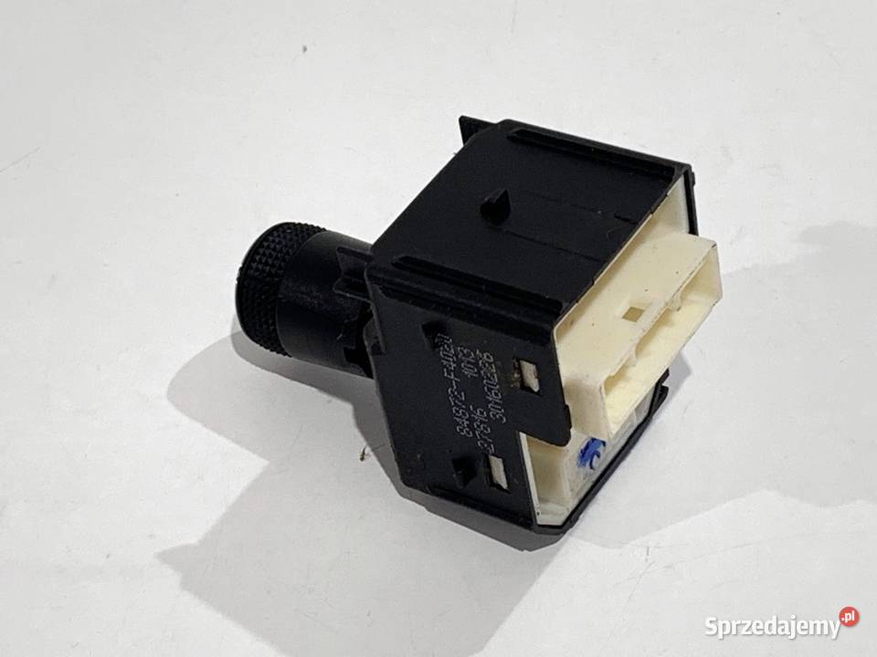 PRZEŁĄCZNIK REGULACJI LUSTEREK TOYOTA CHR sprzedam