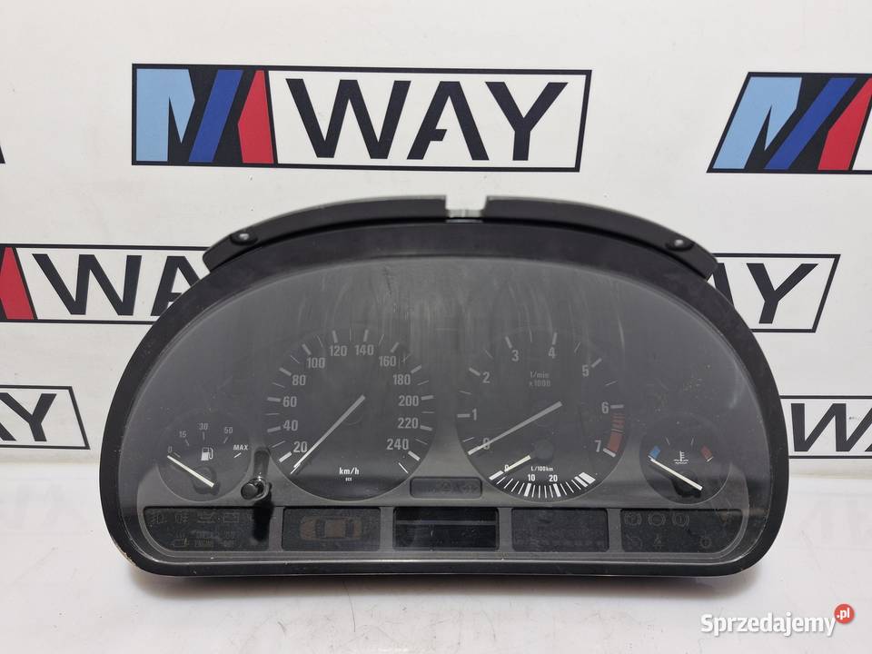 BMW E39 LICZNIK ZEGARY EUROPA ORYGINAŁ 8372354