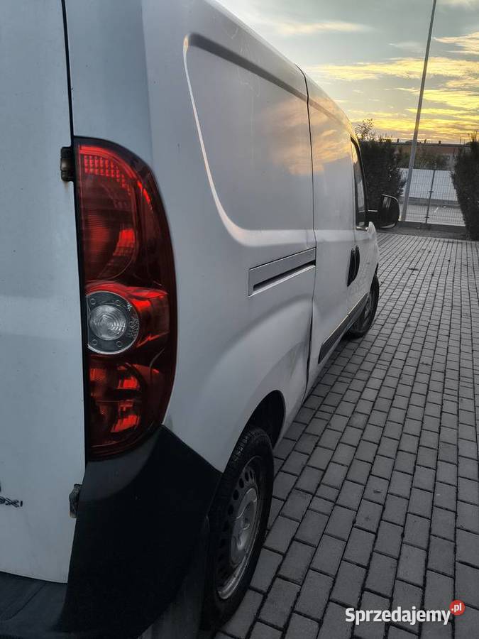 Fiat Doblo uszkodzony silnik Fiat Łańcut