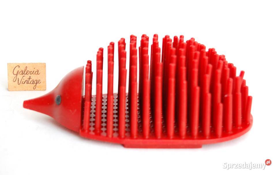 Czerwony jeż na kredki przybornik na biurko PRL