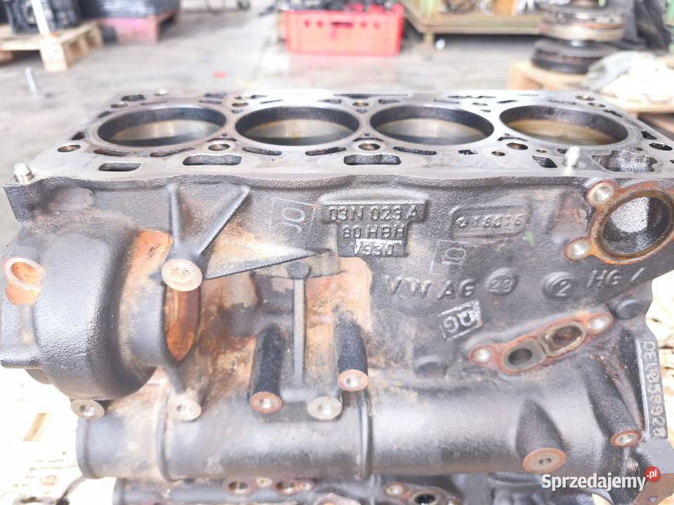 BLOK SILNIKA AUDI A4 B9 A5 8W 20 TDI DEU 03N023A osobowe Przystajń