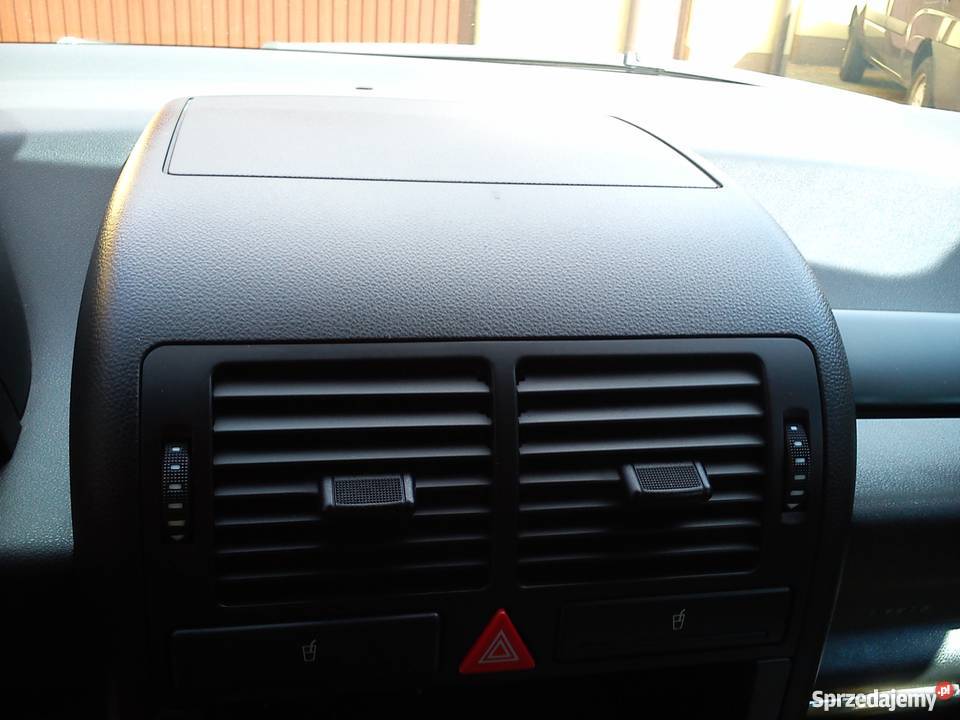 AUDI A2 14i 75 CZARNY KLIMATRONIK ALUSY OPŁATACH komputer pokładowy Radom sprzedam