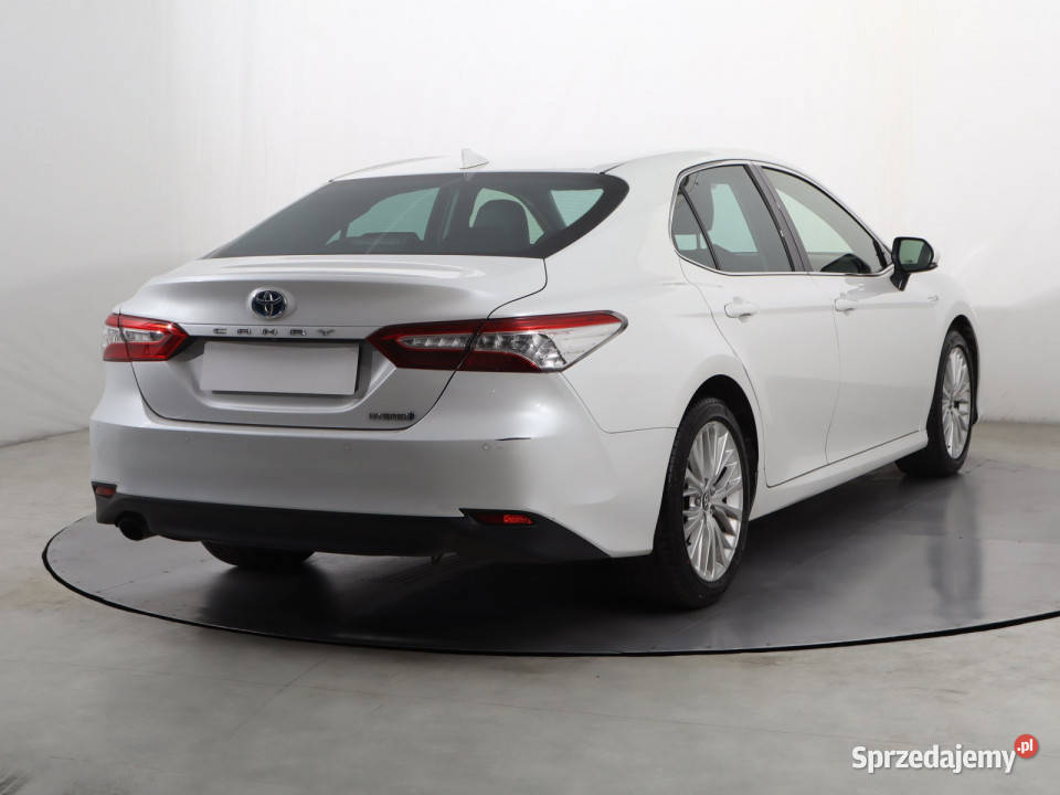 Toyota Camry 25 Hybrid światła przeciwmgielne Katowice