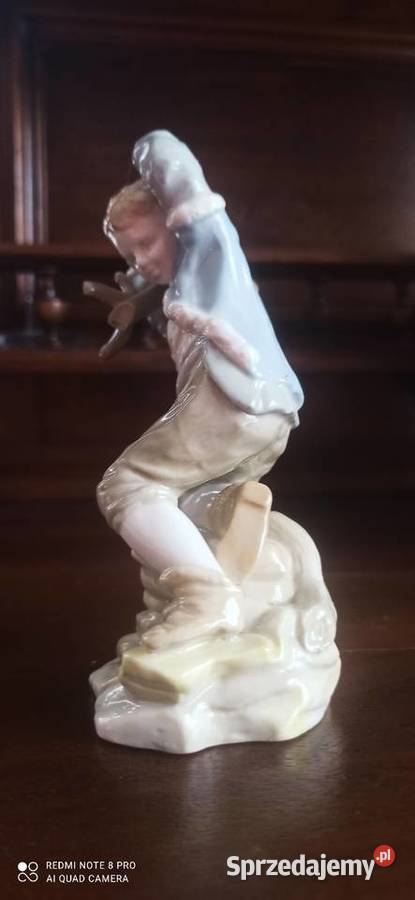 Figurka chłopca z chrustem Made in Spain Gdańsk