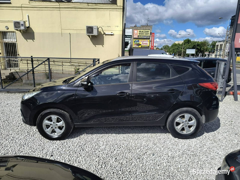 Hyundai ix35 Czujniki Parkowania ALU Tempomat klimatyzacja sprzedam