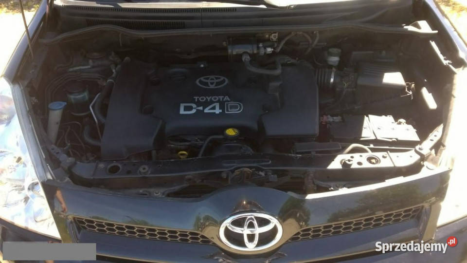 Toyota Corolla Verso Comfort 20 D4D III 20042009 manualna