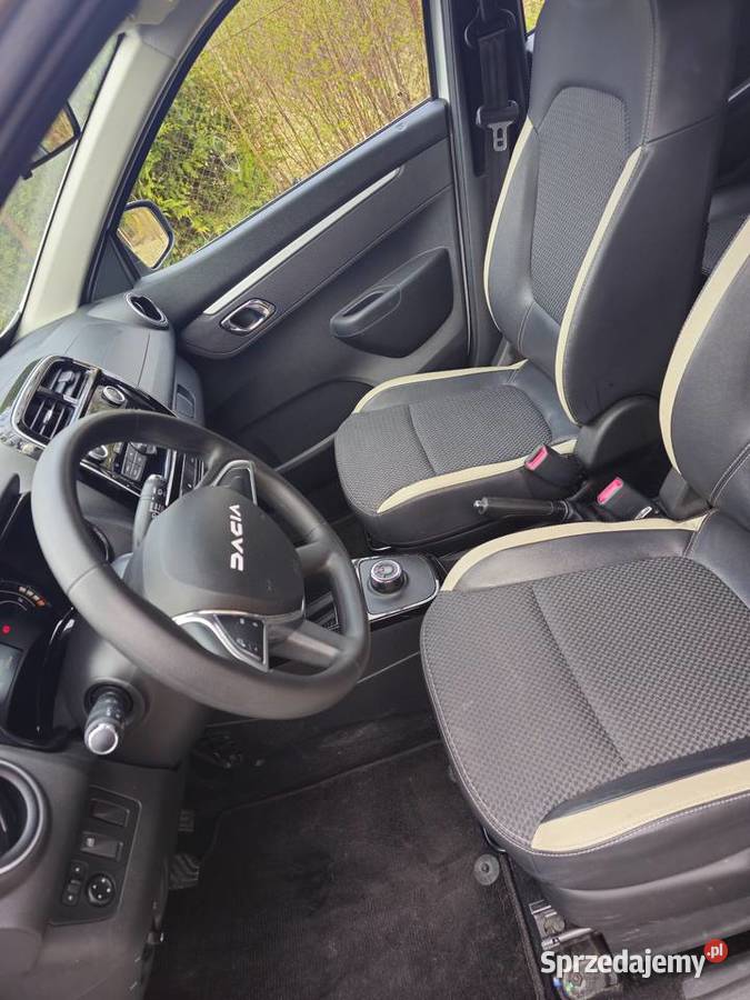 Dacia Spring elektryczna 1 właściciel salon Radom