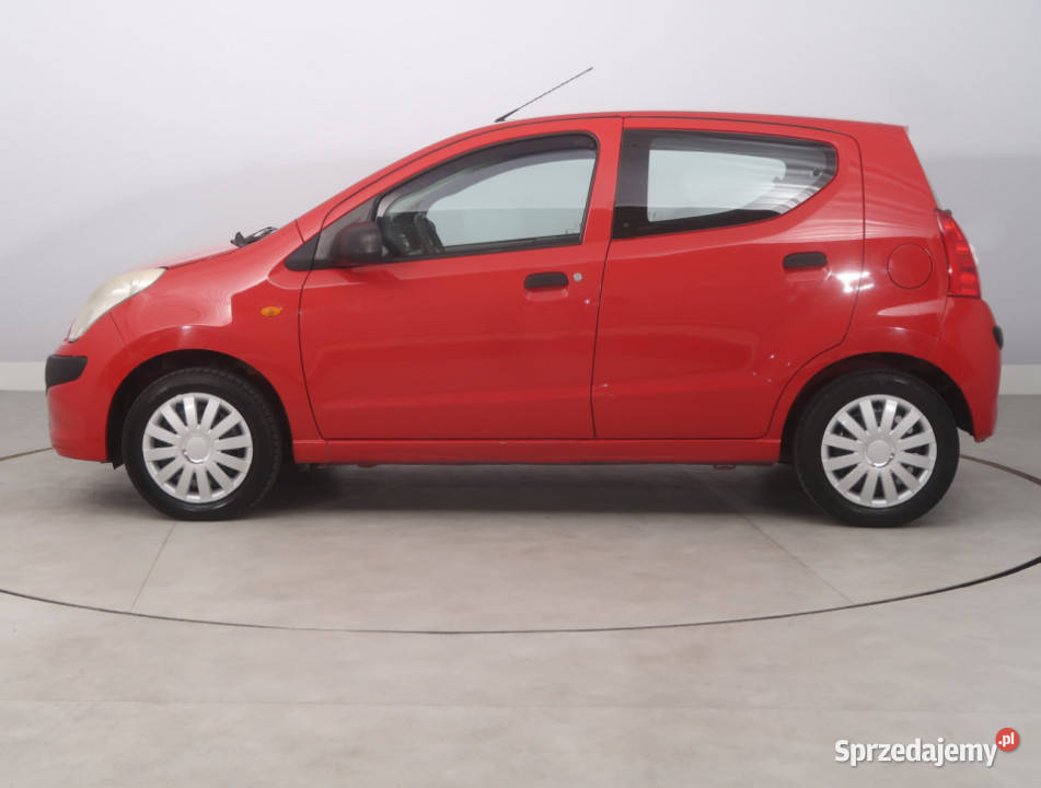 Nissan Pixo 10 12V czerwony