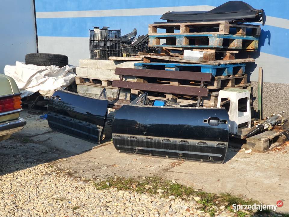 Drzwi prawe lewe Mercedes R129 bez rdzy Skawina