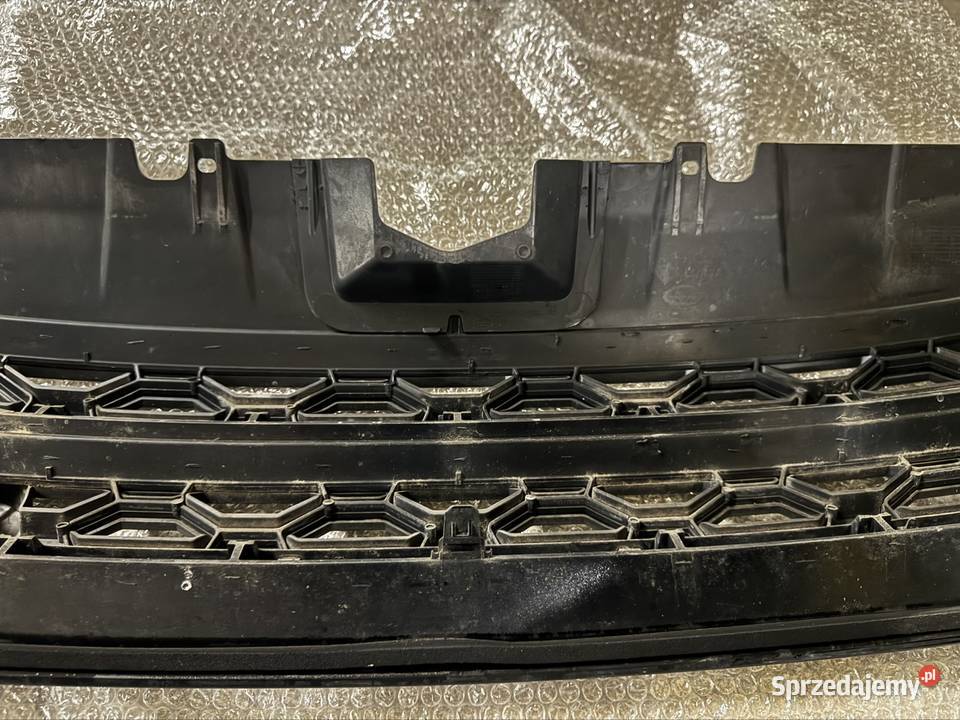 Grill atrapa przednia Land Rover Discovery Sport Karoseria