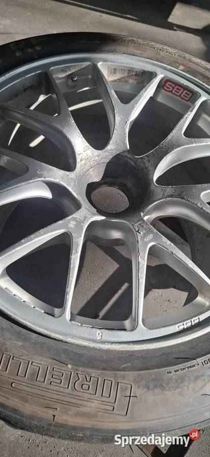 BBS Motorsport Felga 18 z oponą Pirelli na śrubę Górsk