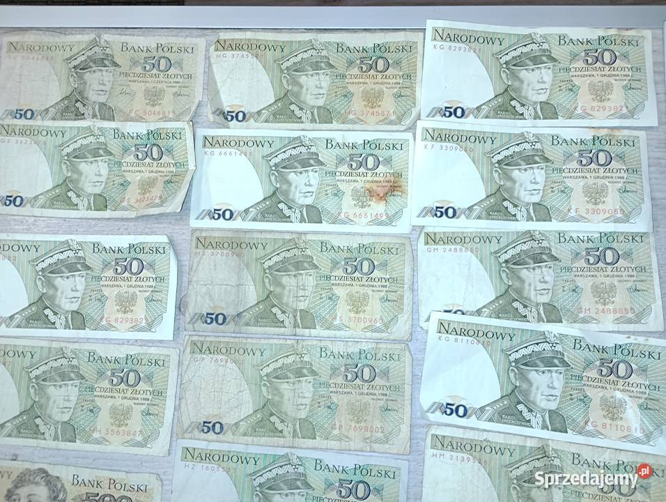 Banknoty PRL 50 100 200 500 33 sztuki Polska