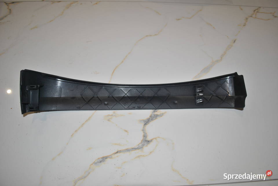 Osłona przednia fotela komfortowego BMW E60 E61 osobowe Poręba