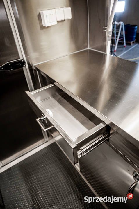 przyczepa gastronomiczna EasyGo 220 handlowa wielkopolskie