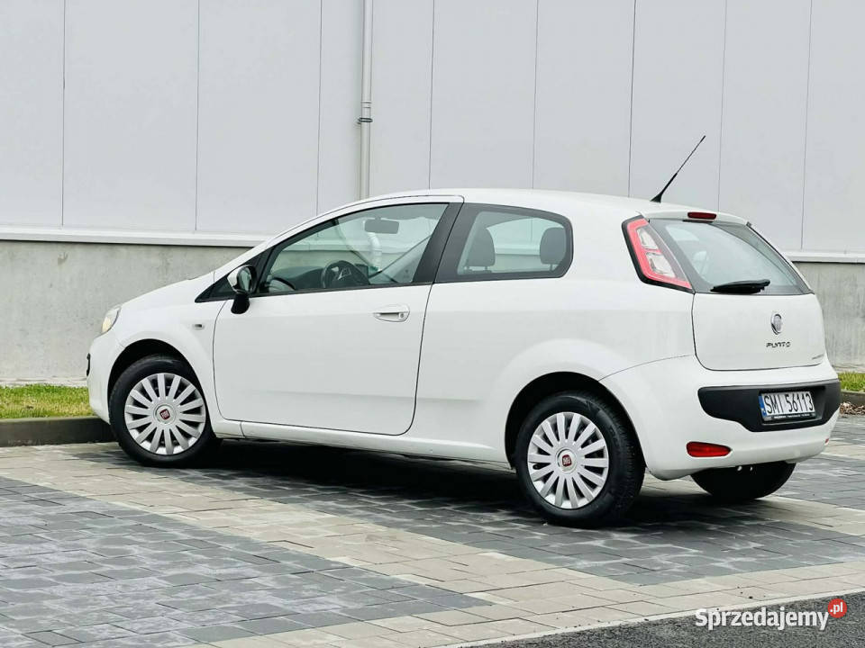 Fiat Punto Evo Fiat Punto Evo 12 Benz nawigacja śląskie