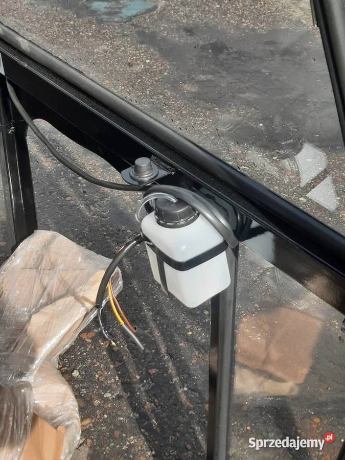 Kabina KOJA do C360 z błotnikami Tarnów