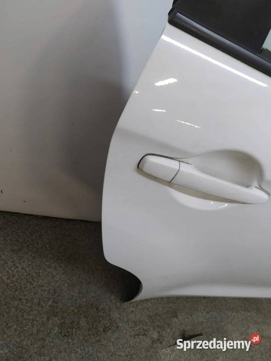 DRZWI PRAWE TYŁ W37 Mitsubishi ASX I 2010