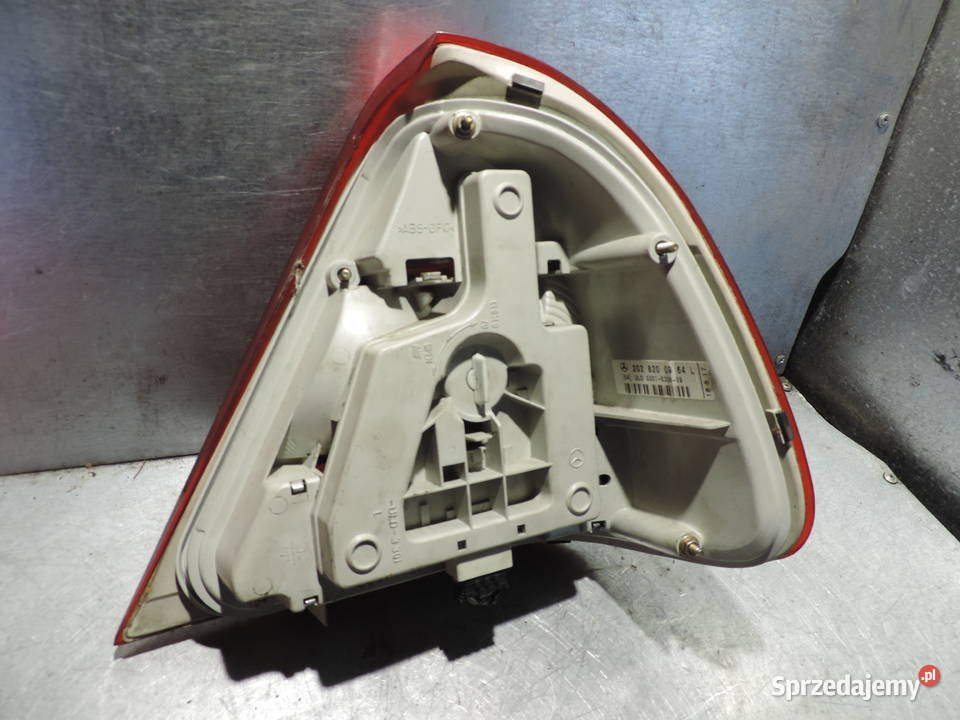 Lampa Lewa Tylna MERCEDES C KLASA W202 lewe Nowy Sącz