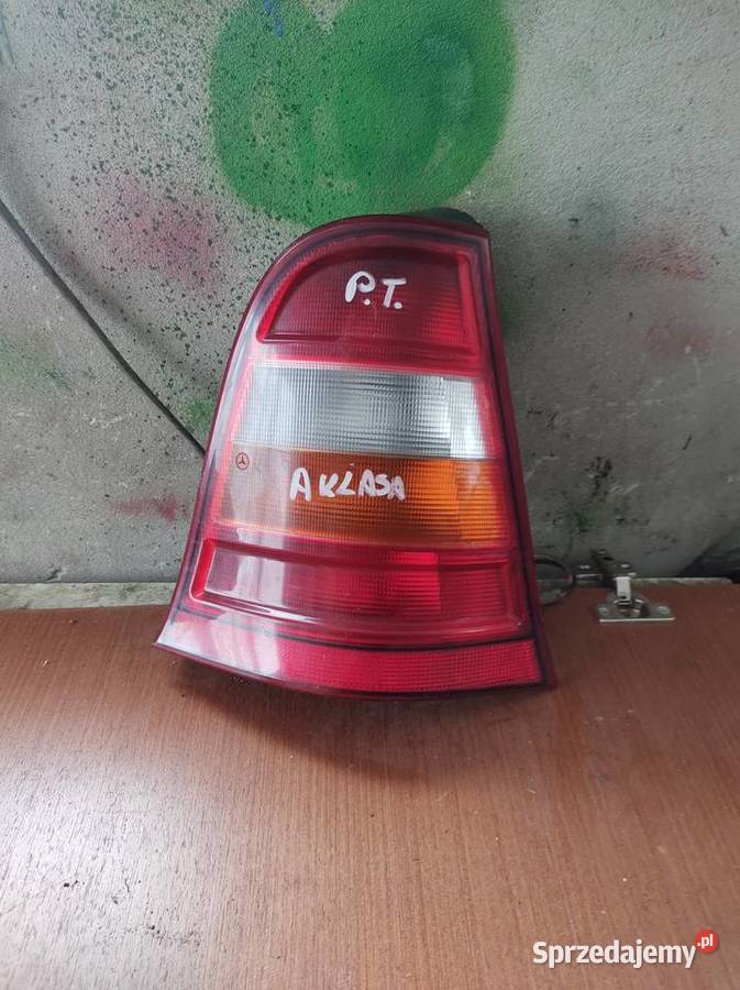 Mercedes A KLASA W168 lampa tyl prawa lewa osobowe