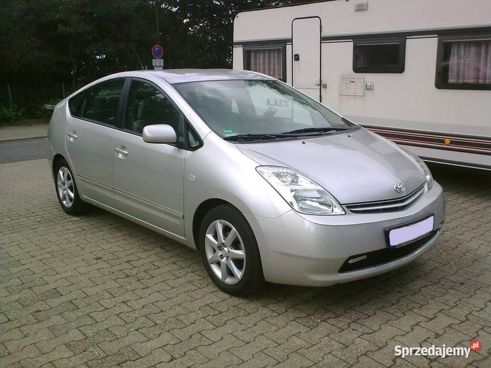 Sprzedam Toyotę Prius 2 rocznik 2005 przebieg Rok produkcji 2005