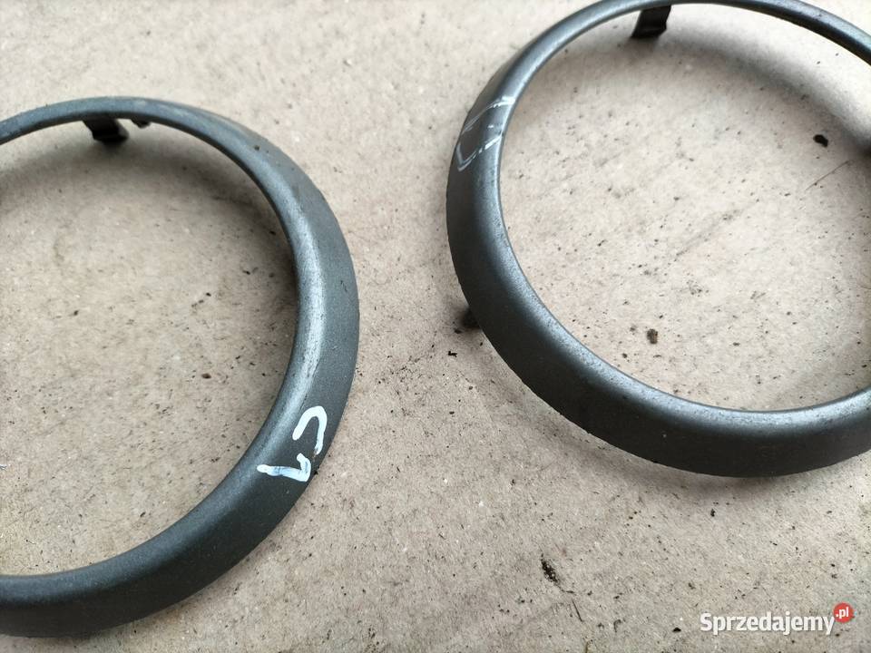 Citroen C1 Peugeot 107 RAMKA OZROBNA KRATKI Osłony i zaślepki Kamień-Kolonia